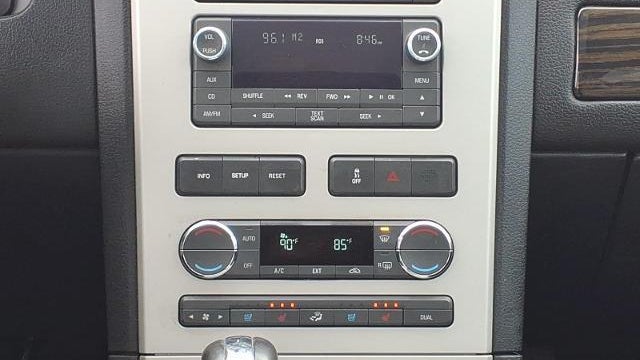 2008 Lincoln MKX Base