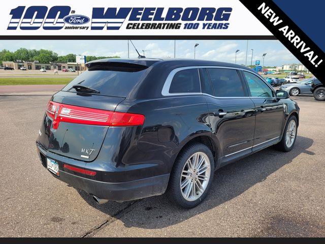 2015 Lincoln MKT - $12,895