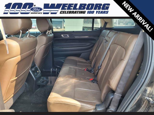 2015 Lincoln MKT - $12,895