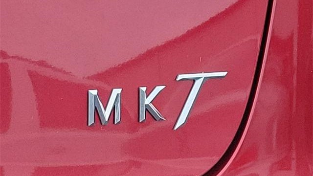 2018 Lincoln MKT Reserve