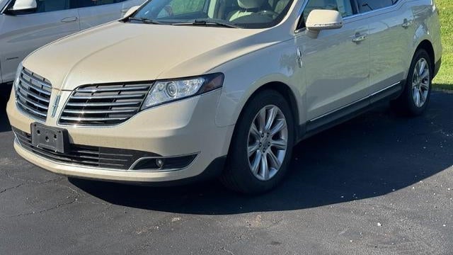 2018 Lincoln MKT Reserve