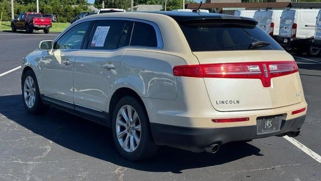 2018 Lincoln MKT Reserve