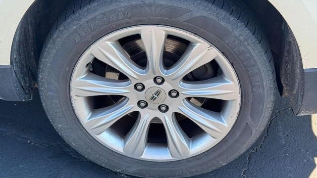 2018 Lincoln MKT Reserve
