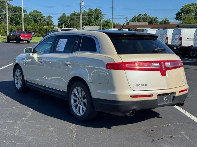 2018 Lincoln MKT - $12,995