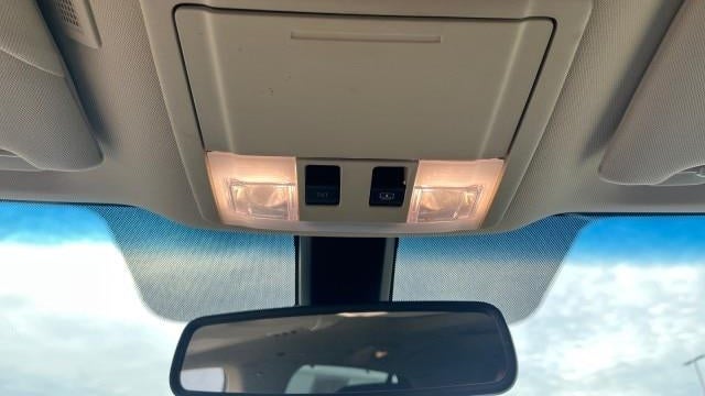2019 Lincoln MKT Base