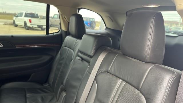 2019 Lincoln MKT Base