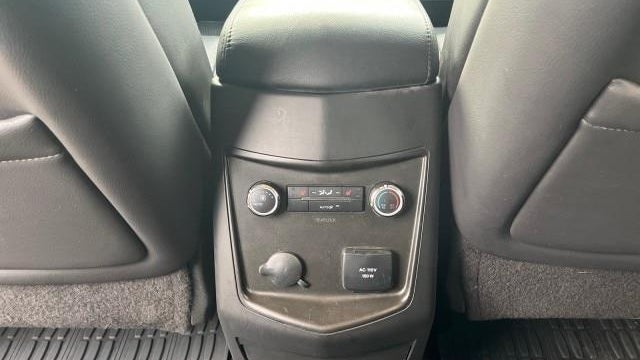 2019 Lincoln MKT Base