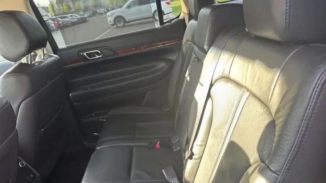 2018 Lincoln MKT Reserve