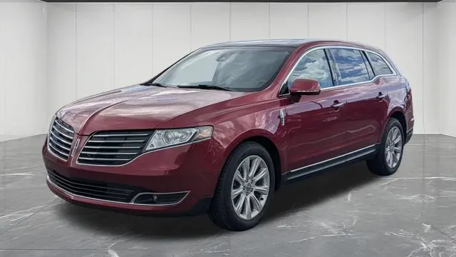 Preowned 2018 Lincoln MKT Reserve for Sale