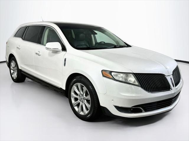 2014 Lincoln MKT - $8,579