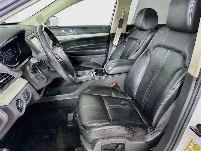 2014 Lincoln MKT - $8,579