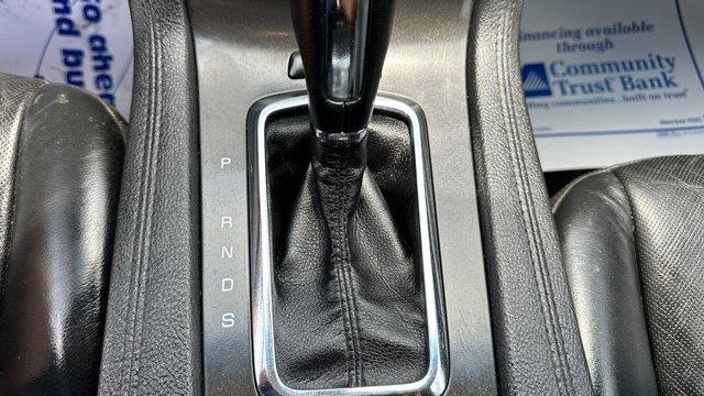 2019 Lincoln MKT Base