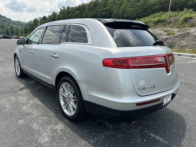 2019 Lincoln MKT - $11,999