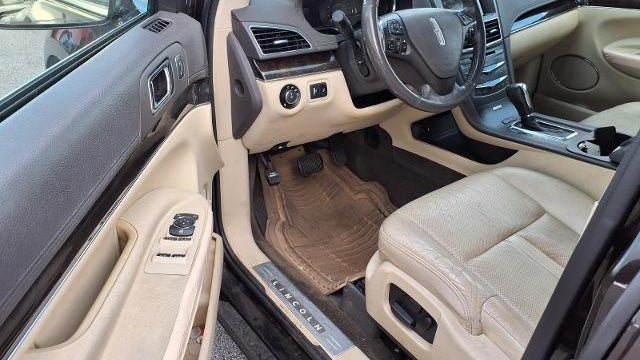 2013 Lincoln MKT EcoBoost