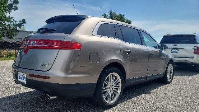 2018 Lincoln MKT Reserve