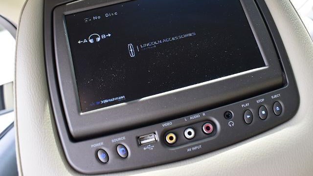 2018 Lincoln MKT Reserve