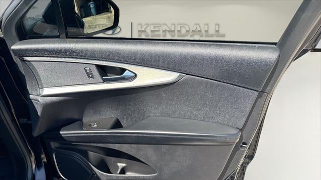 2020 Lincoln Nautilus Standard