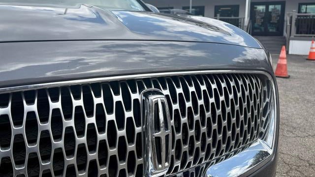 2022 Lincoln Nautilus Standard