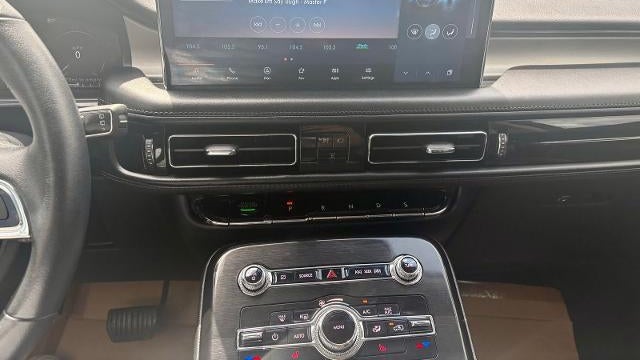 2022 Lincoln Nautilus Standard