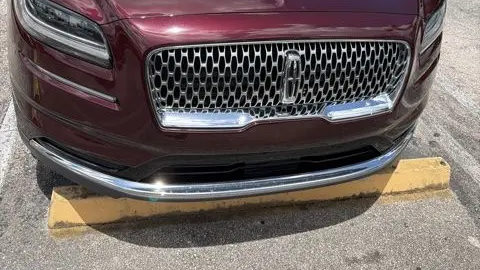 2022 Lincoln Nautilus Standard