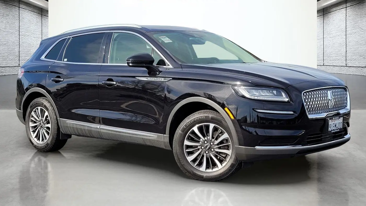 Preowned 2023 Lincoln Nautilus Standard for Sale