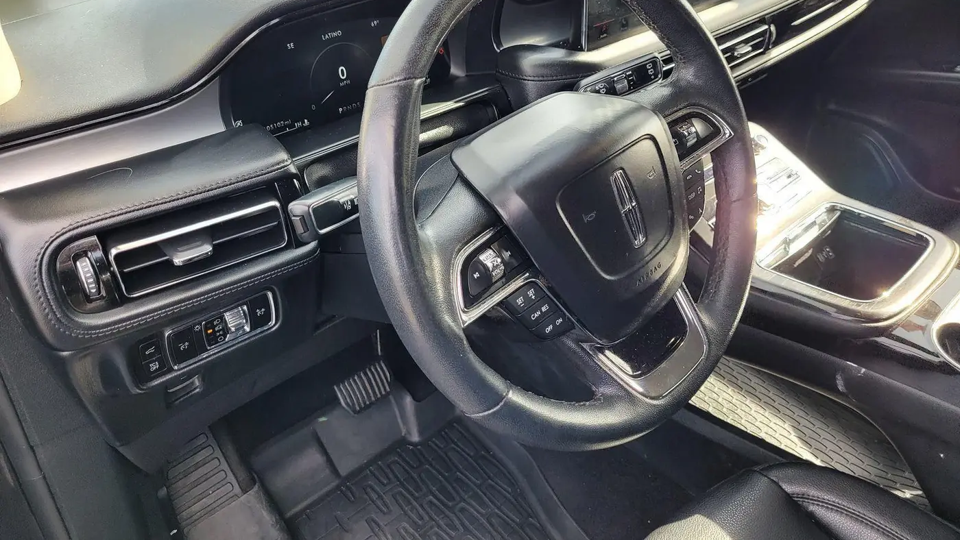 2023 Lincoln Nautilus Standard