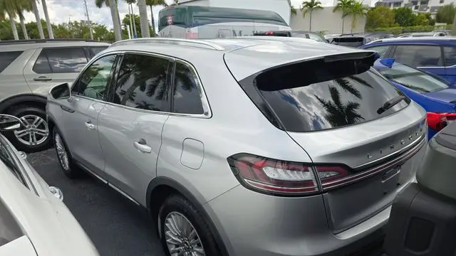 2019 Lincoln Nautilus Base