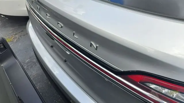 2019 Lincoln Nautilus Base