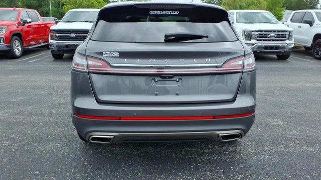 2022 Lincoln Nautilus Standard
