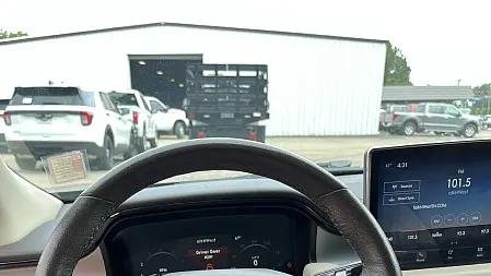 2022 Lincoln Nautilus Standard