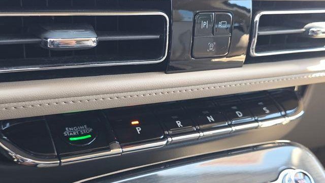2022 Lincoln Nautilus Standard