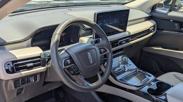 2022 Lincoln Nautilus Standard