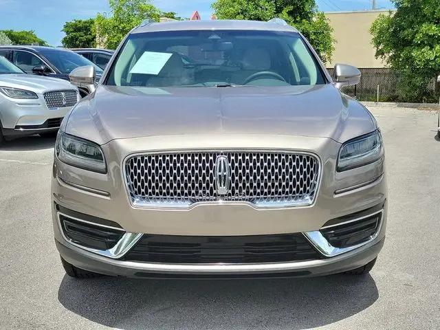 2019 Lincoln Nautilus - $19,990