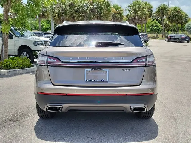 2019 Lincoln Nautilus - $19,990