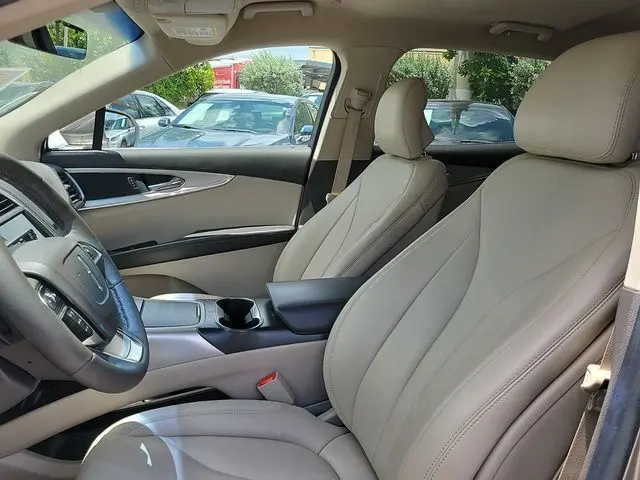2019 Lincoln Nautilus - $19,990