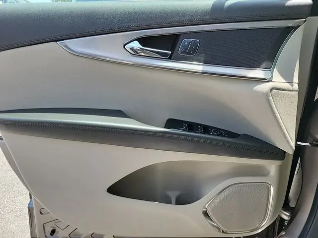 2019 Lincoln Nautilus - $19,990