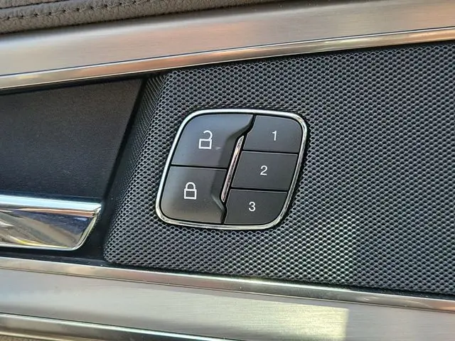 2019 Lincoln Nautilus - $19,990
