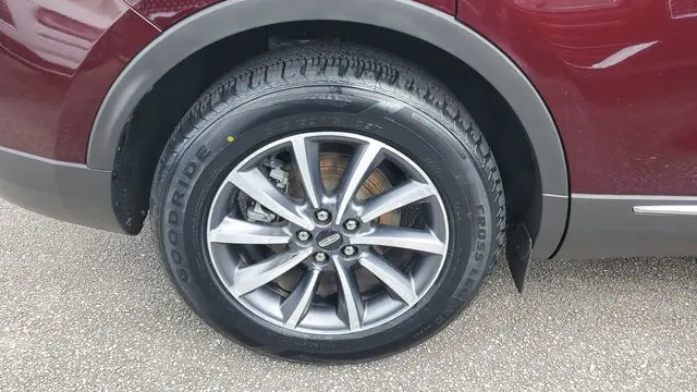 2021 Lincoln Nautilus Standard
