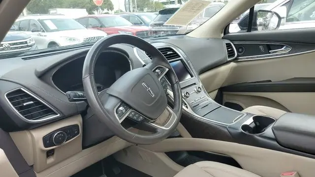 2021 Lincoln Nautilus Standard