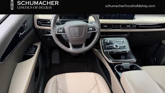 2022 Lincoln Nautilus Standard