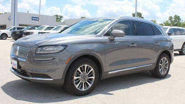 2022 Lincoln Nautilus Standard