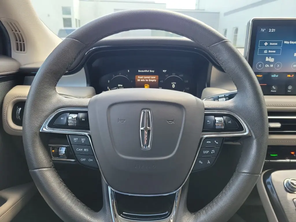 2022 Lincoln Nautilus - $24,995