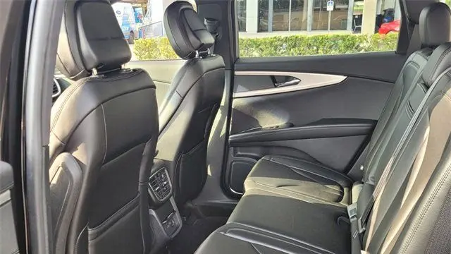 2020 Lincoln Nautilus Standard