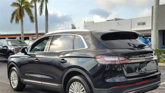 2020 Lincoln Nautilus Standard