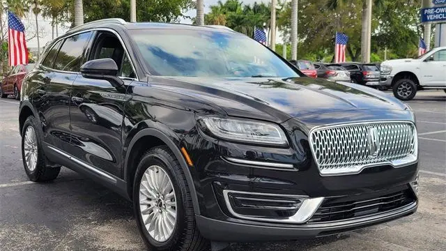2020 Lincoln Nautilus Standard