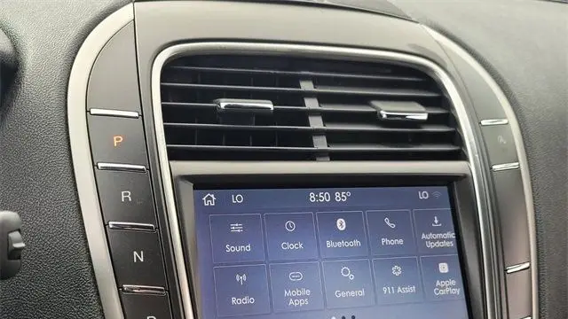 2020 Lincoln Nautilus Standard