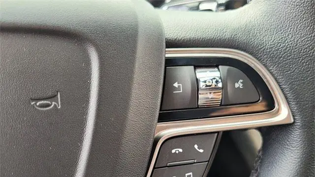 2020 Lincoln Nautilus Standard