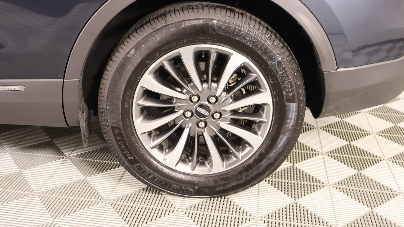 2021 Lincoln Nautilus Standard