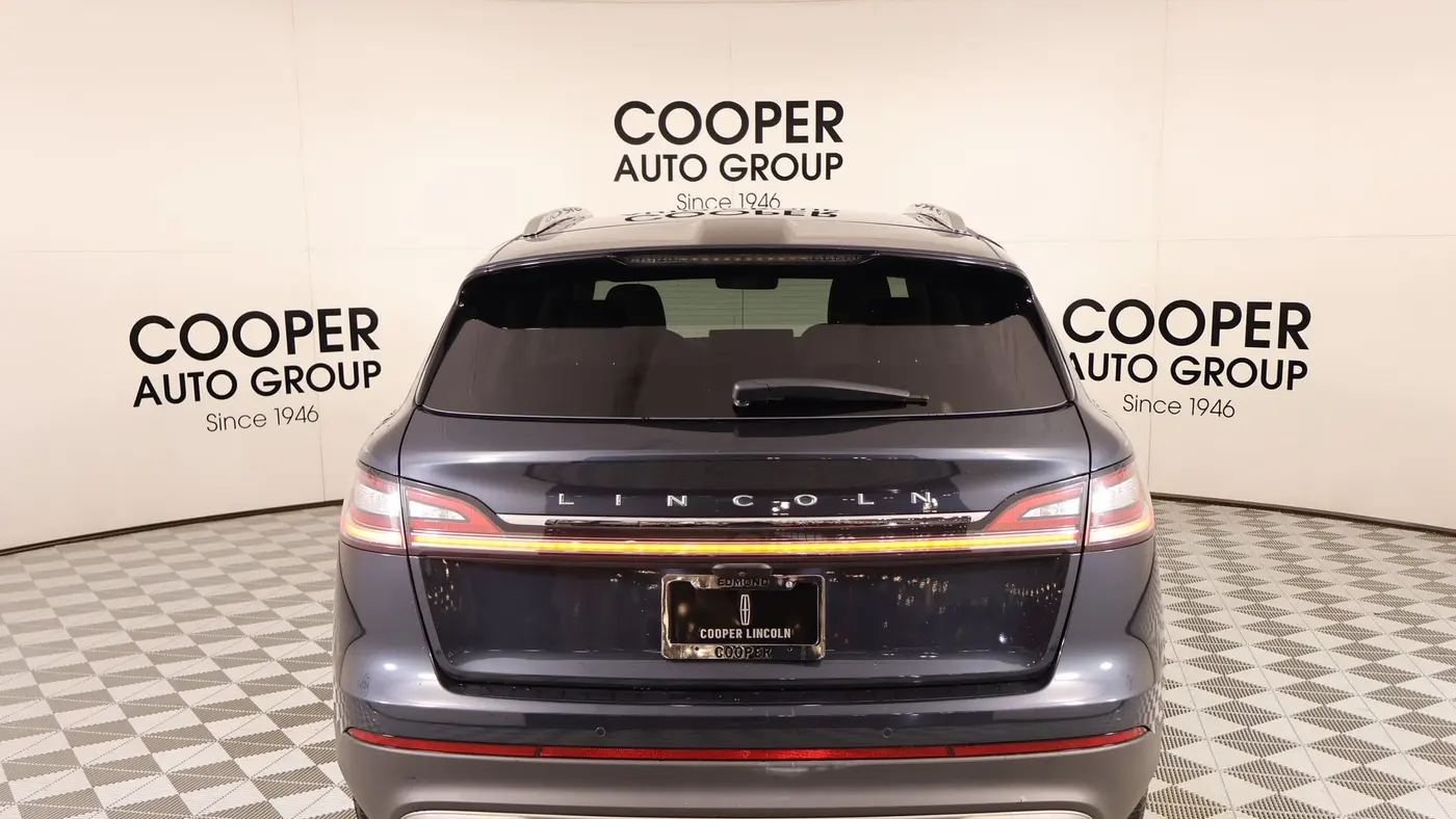 2021 Lincoln Nautilus Standard