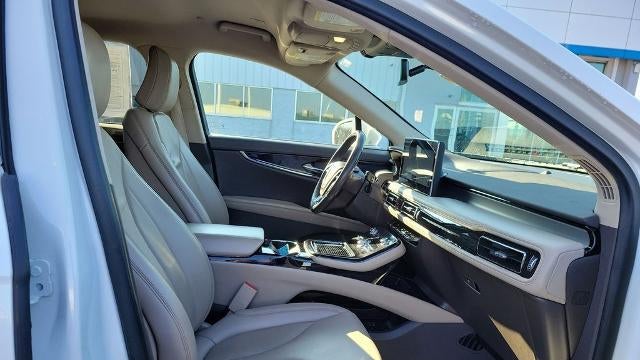 2021 Lincoln Nautilus Standard